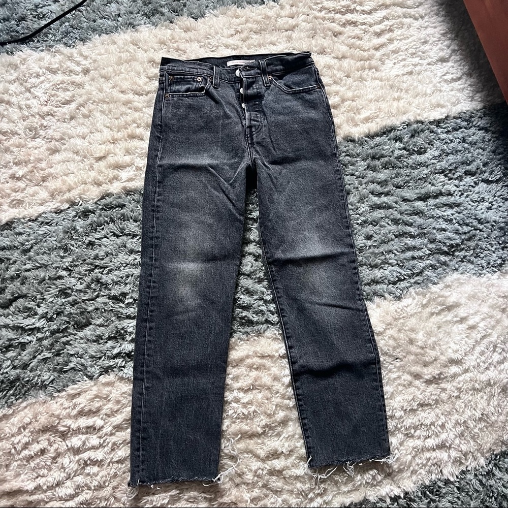Levi’s Wedgie Straight